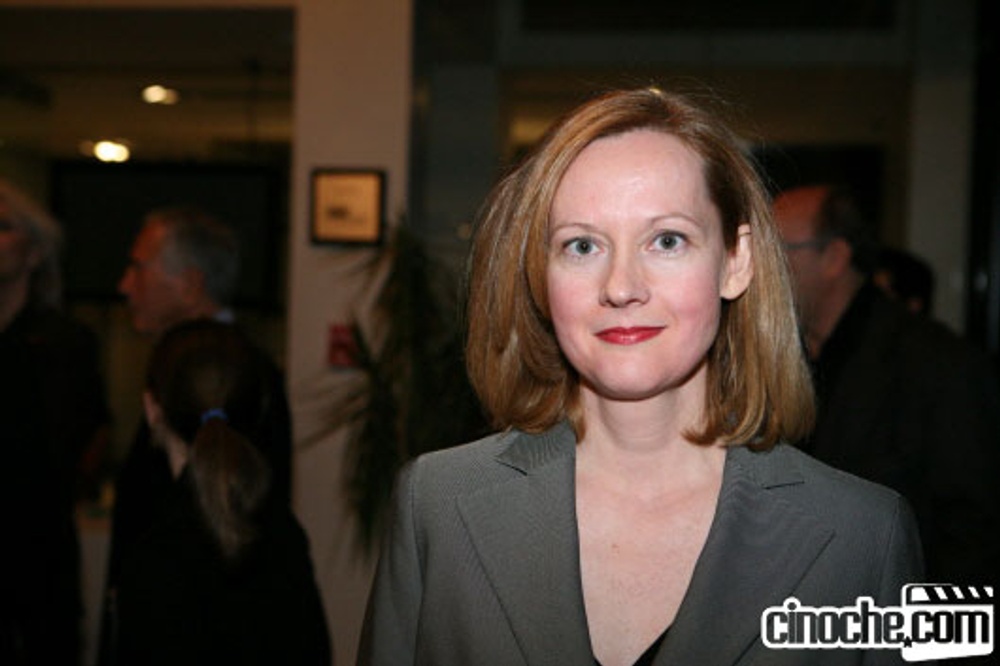 Lucille Fluet sur le tapis rouge d'Un capitalisme sentimental