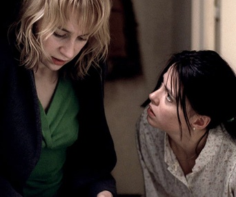 Scène du film 4 mois, 3 semaines, 2 jours
