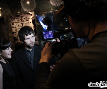 Sur le tapis rouge du film Jaloux