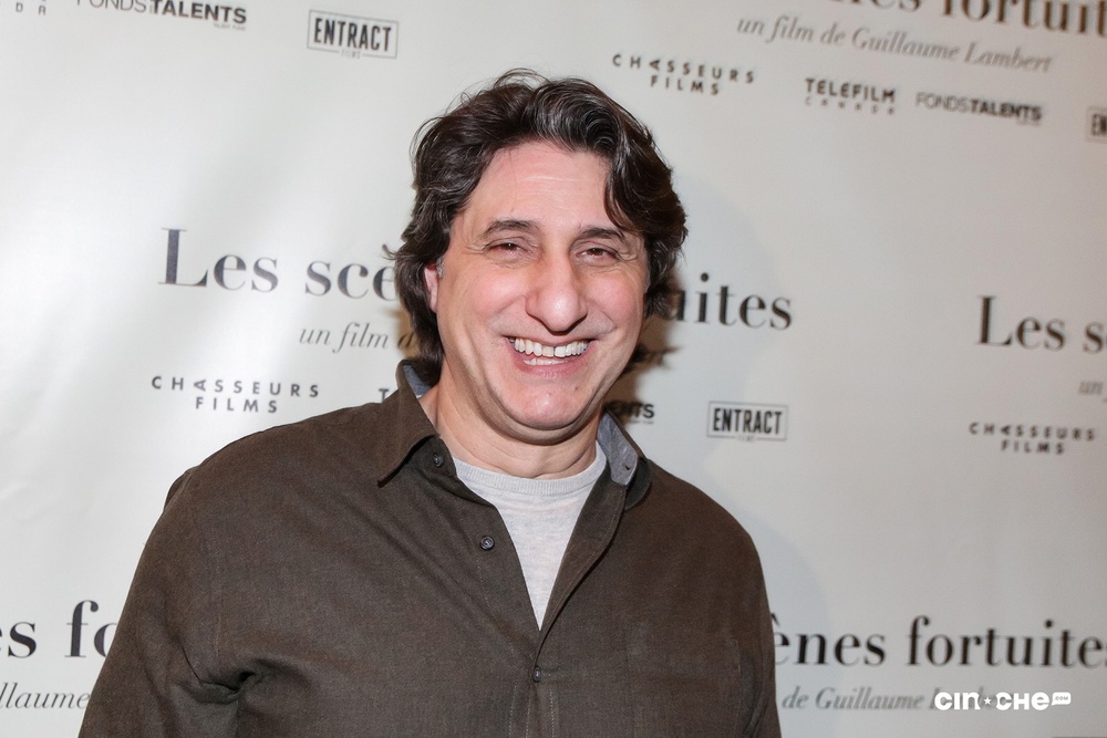 Sur le tapis rouge du film Les scènes fortuites