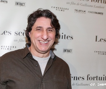 Sur le tapis rouge du film Les scènes fortuites