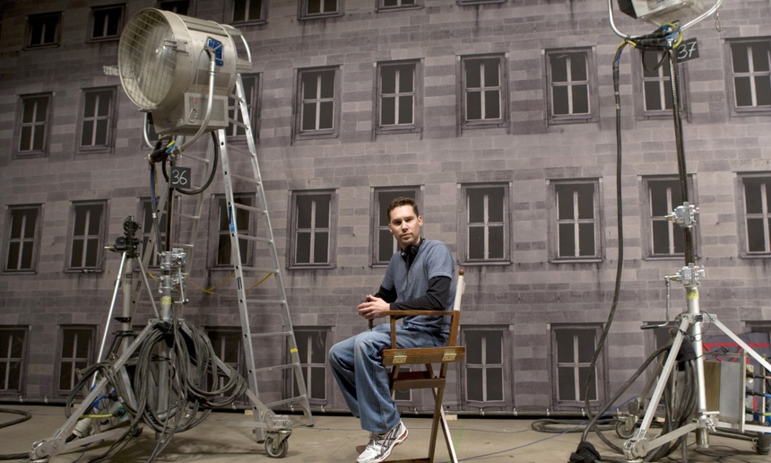 Bryan Singer réalisera l'adaptation de The Moon Is a Harsh Mistress