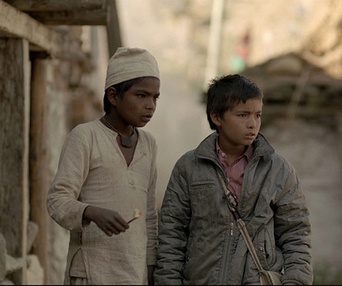 Une scène du film Kalo Pothi, un village au Népal