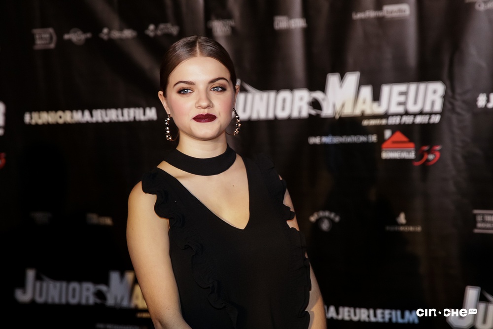 Sur le tapis rouge du film Junior majeur