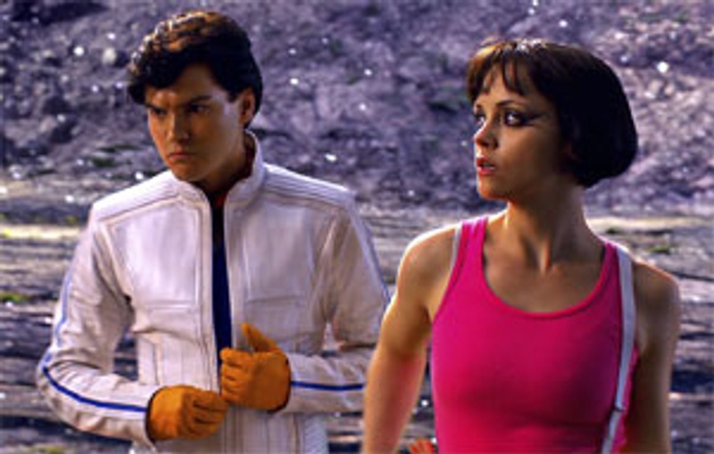 Emile Hirsch et Christina Ricci dans Speed Racer