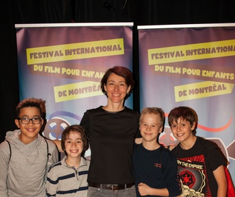 Tapis rouge de la projection-bénéfice du film Aventures en pleine nature au profit du FIFEM