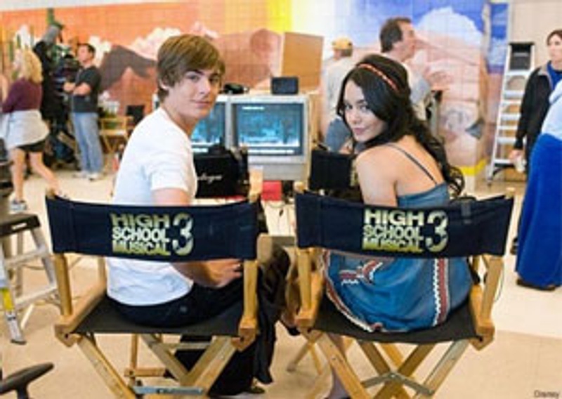 Zac Efron et Vanesse Anne Hudges sur le plateau du film High School Musical 3: Senior Year