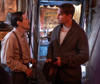Une scène du film Nightmare Alley