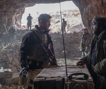 Une scène du film 12 Strong