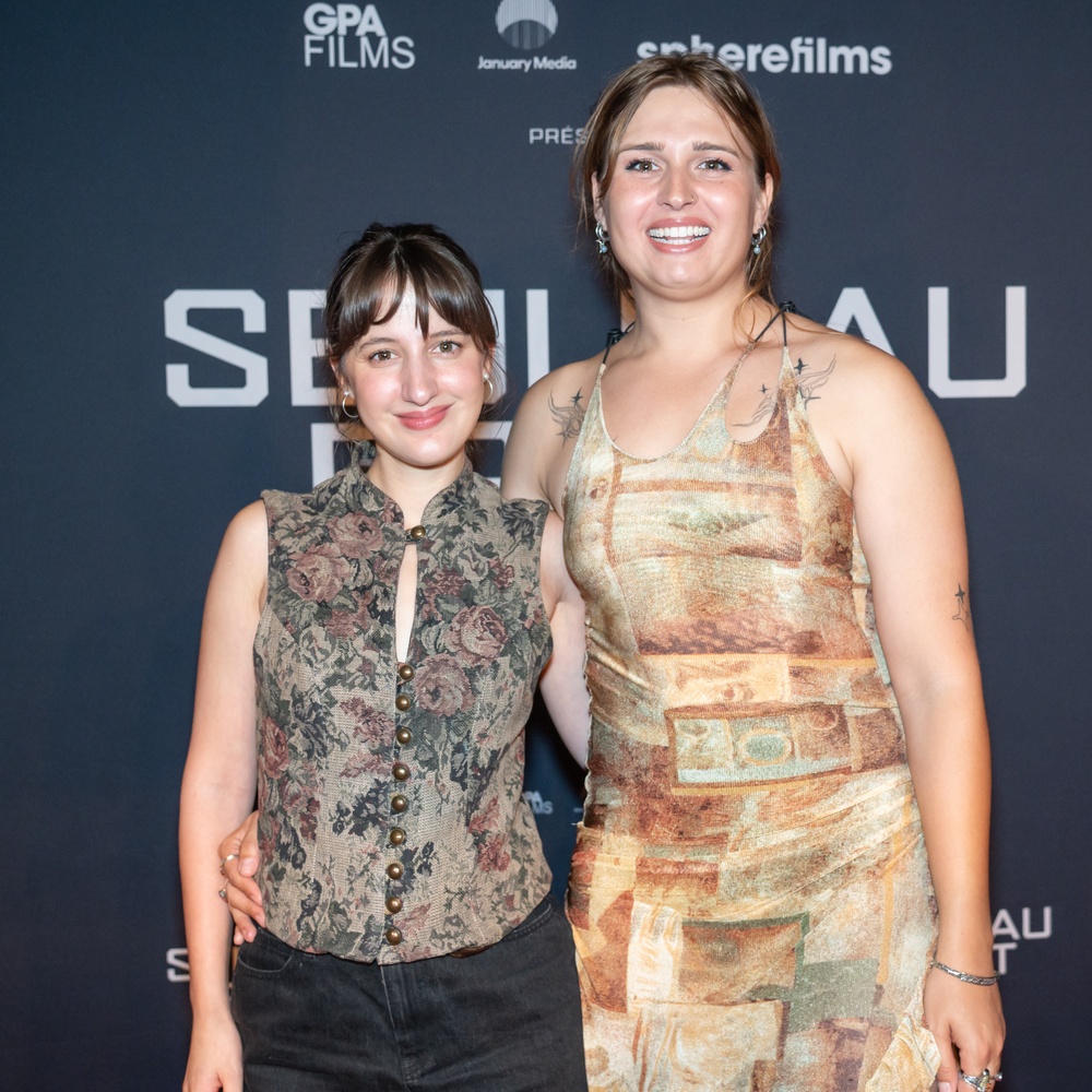 Première du film Seule au front (Out Standing)