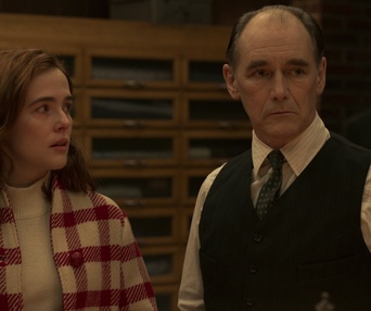 Une scène du film The Outfit
