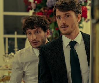 Une scène du film The Love Scam