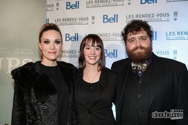 Sur le tapis rouge du film Les loups