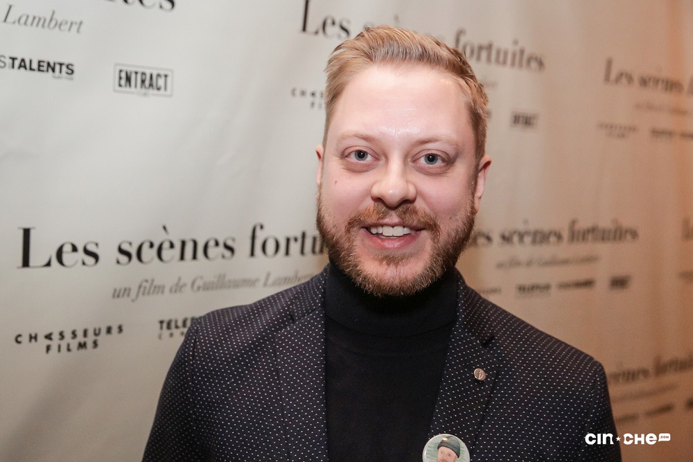 Sur le tapis rouge du film Les scènes fortuites
