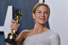 Sur le tapis rouge du party Vanity Fair des Oscars 2020 Sur le tapis rouge du party Vanity Fair des Oscars 2020