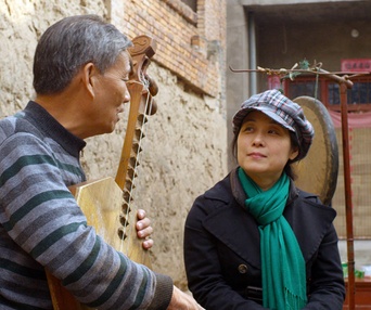 Une scène du film The Music of Strangers