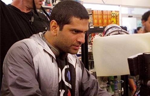 Nima Nourizadeh sur le plateau de Project X
