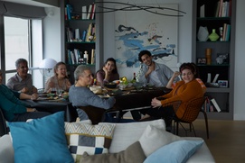 Une scène du film Les miens Une scène du film Les miens