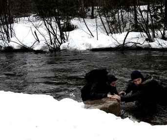 Une scène du film Snow and Ashes