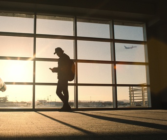 Une scène du film Carry-On