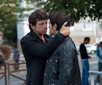 Une scène du film Comme les 5 doigts de la main