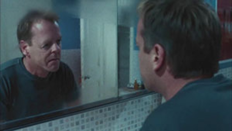 Kiefer Sutherland dans le film Miroirs