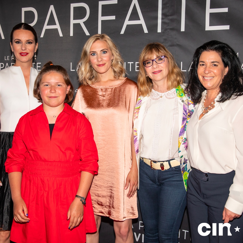 Sur le tapis rouge du film La parfaite victime
