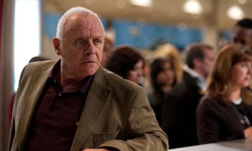 Anthony Hopkin et Judi Dench dans Italian Shoes