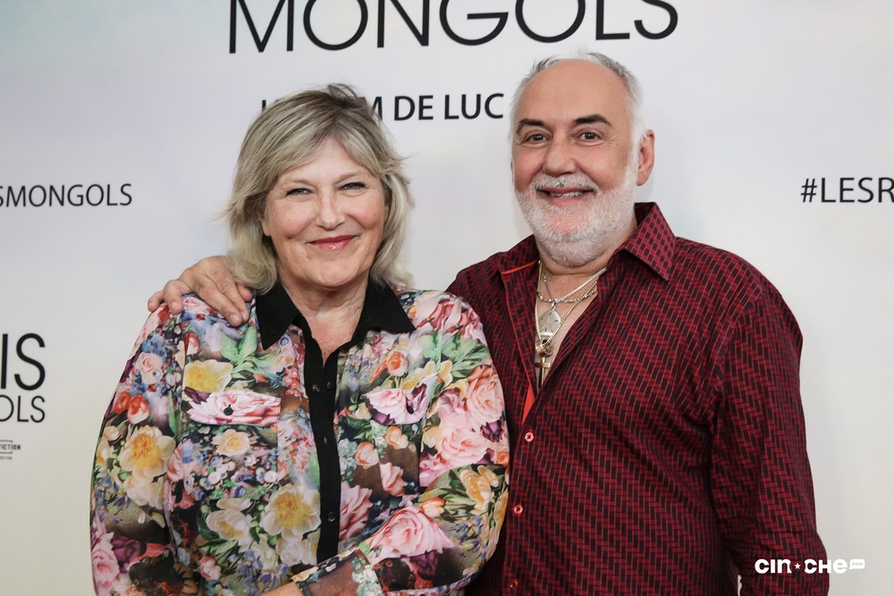 Sur le tapis rouge du film Les rois mongols