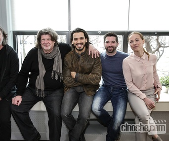 Sur le plateau du film Mr. Roach