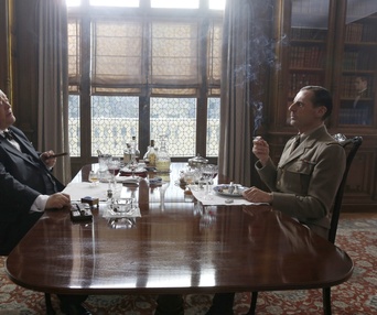 Une scène du film  De Gaulle
