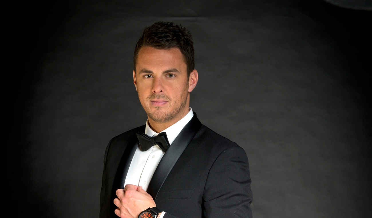 Philippe Bond est maintenant en couple