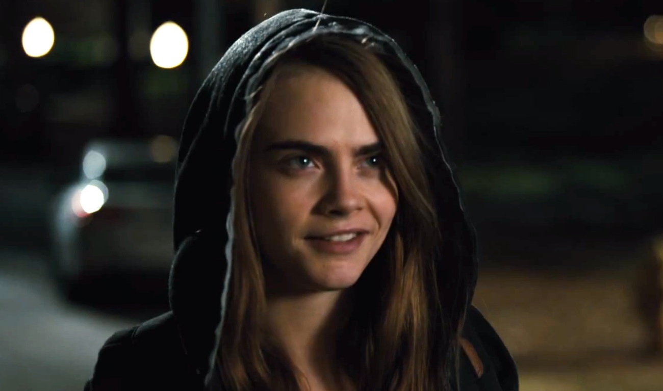 Une entrevue désastreuse pour Cara Delevingne pour Paper Towns