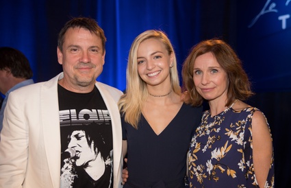 Rare apparition de Claude Legault et plein de vedettes au lancement de TVA 2017-2018