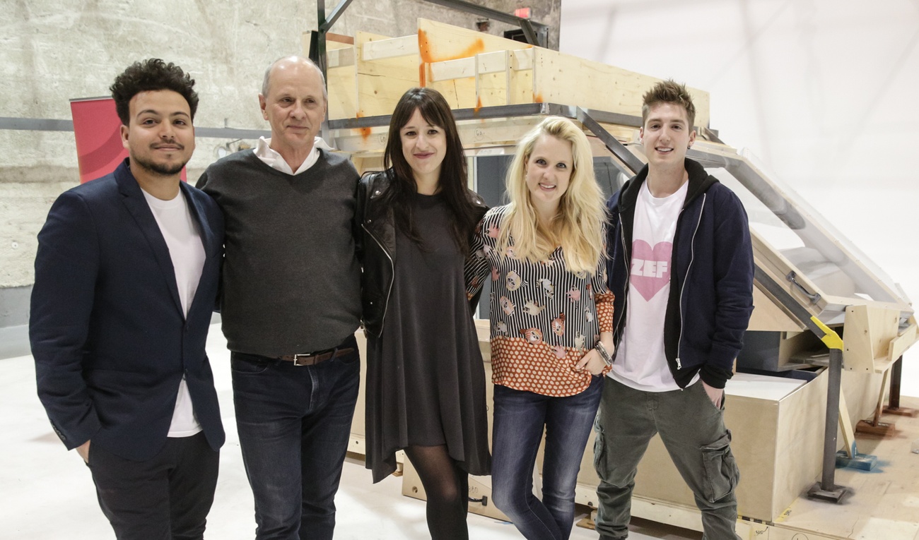 Ça décolle! : Une nouvelle sitcom à sketches pour V