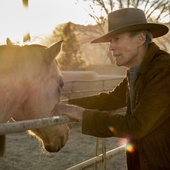 Une scène du film <em>Cry Macho</em>
