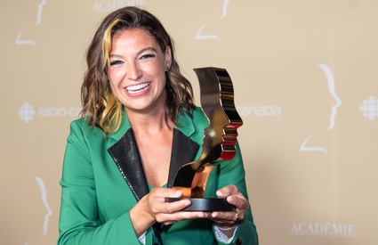 Image de l'article Sara Dufour pose avec son amoureux