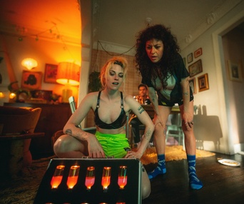 Image du film The Wrong Girls